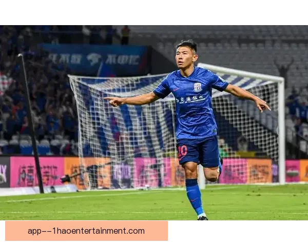 于汉超足协杯决赛替补登场上演绝杀助球队逆转夺冠